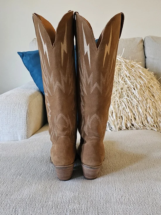 Suede Western Heeled Boots in Brown by DINGO - Picture 3 of 5